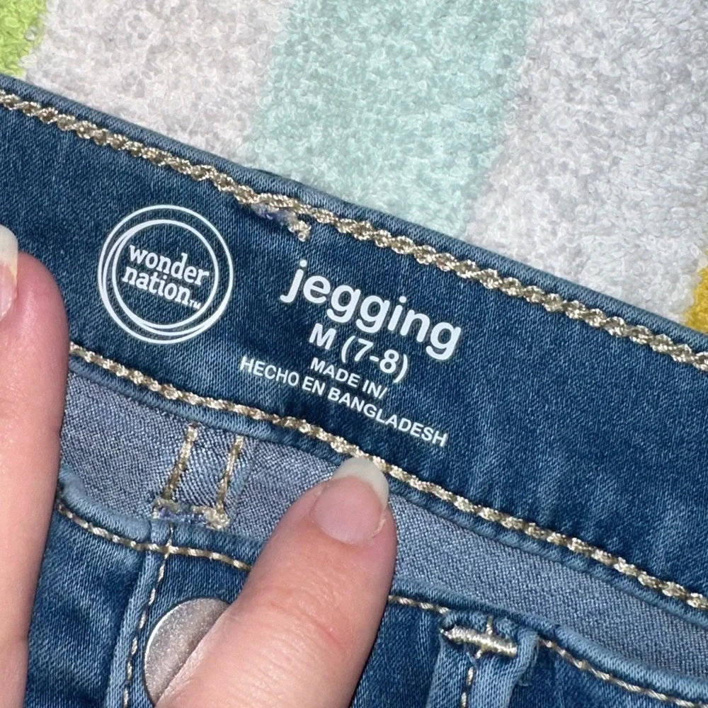 Girl Jegging Jeans size M7-8 - Picture 3 of 3